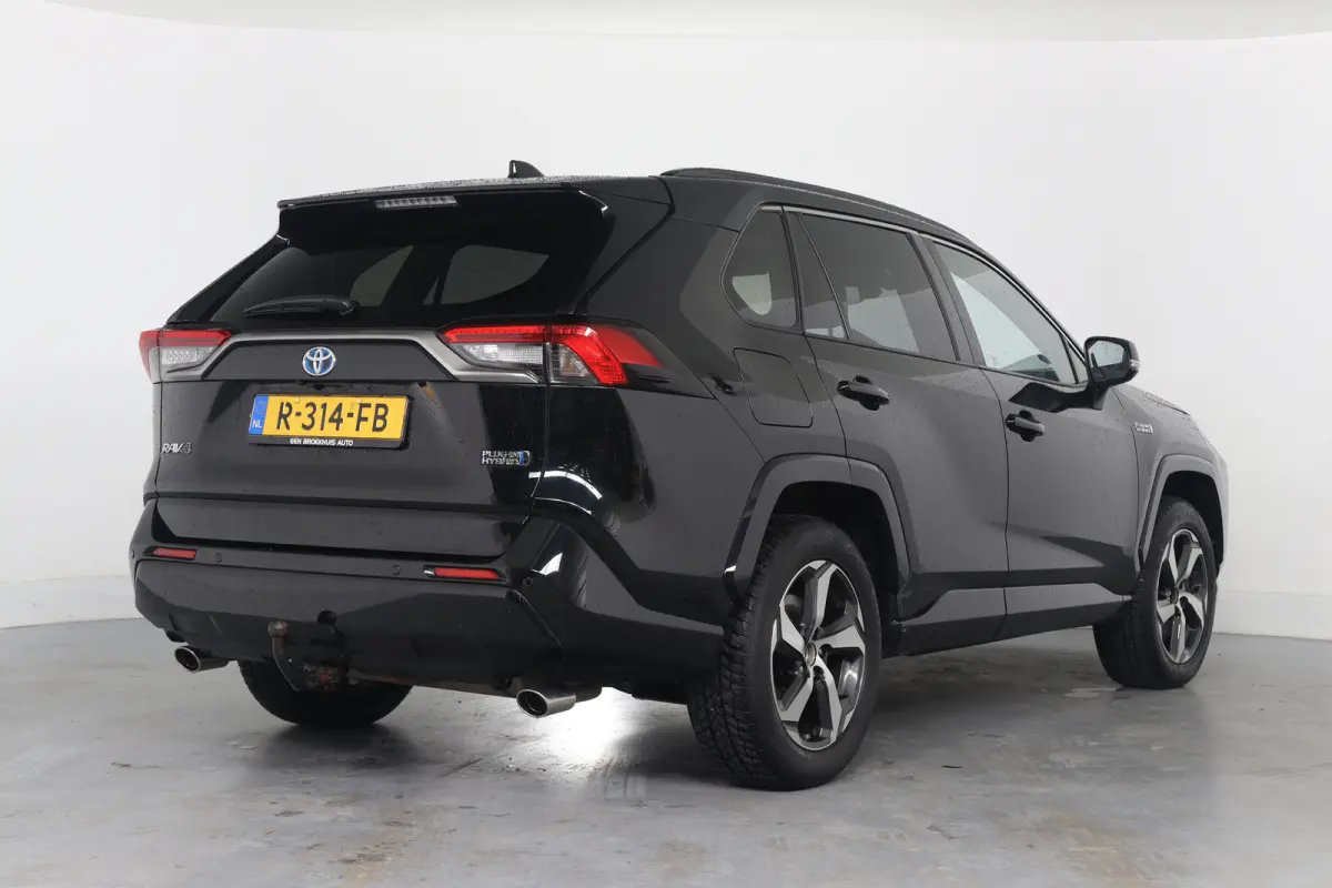 2.5 Plug-in Hybrid AWD Dynamic | Dealer Onderhouden! | 1e Eigenaar | Trekhaak | Stoelverwarming | Camera | Cruise Adaptive | Keyless | Elk. Achterklep | Parkeersensoren V+A | Lichtmetalen Ve