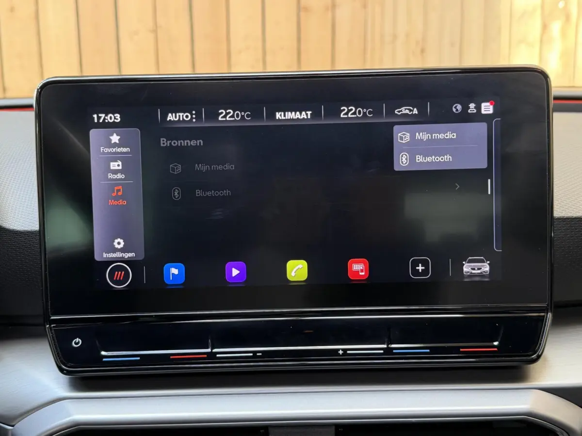 1.4 TSI eHybrid PHEV FR SoH 90,4% | Achteruitrijcamera | Apple CarPlay/Android Auto | Climate & cruise control | LED koplampen | Navigatiesysteem | Panoramadak | Parkeersensoren voor en acht