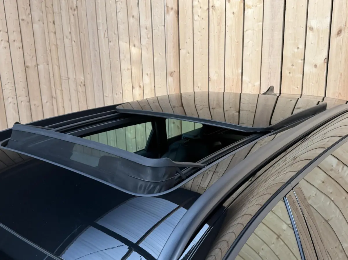 1.4 TSI eHybrid PHEV FR SoH 90,4% | Achteruitrijcamera | Apple CarPlay/Android Auto | Climate & cruise control | LED koplampen | Navigatiesysteem | Panoramadak | Parkeersensoren voor en acht