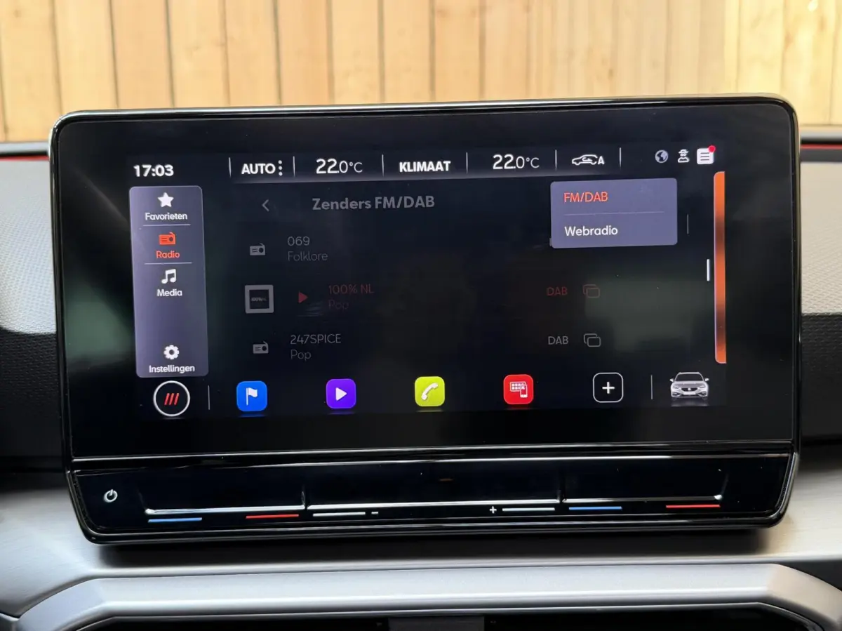 1.4 TSI eHybrid PHEV FR SoH 90,4% | Achteruitrijcamera | Apple CarPlay/Android Auto | Climate & cruise control | LED koplampen | Navigatiesysteem | Panoramadak | Parkeersensoren voor en acht