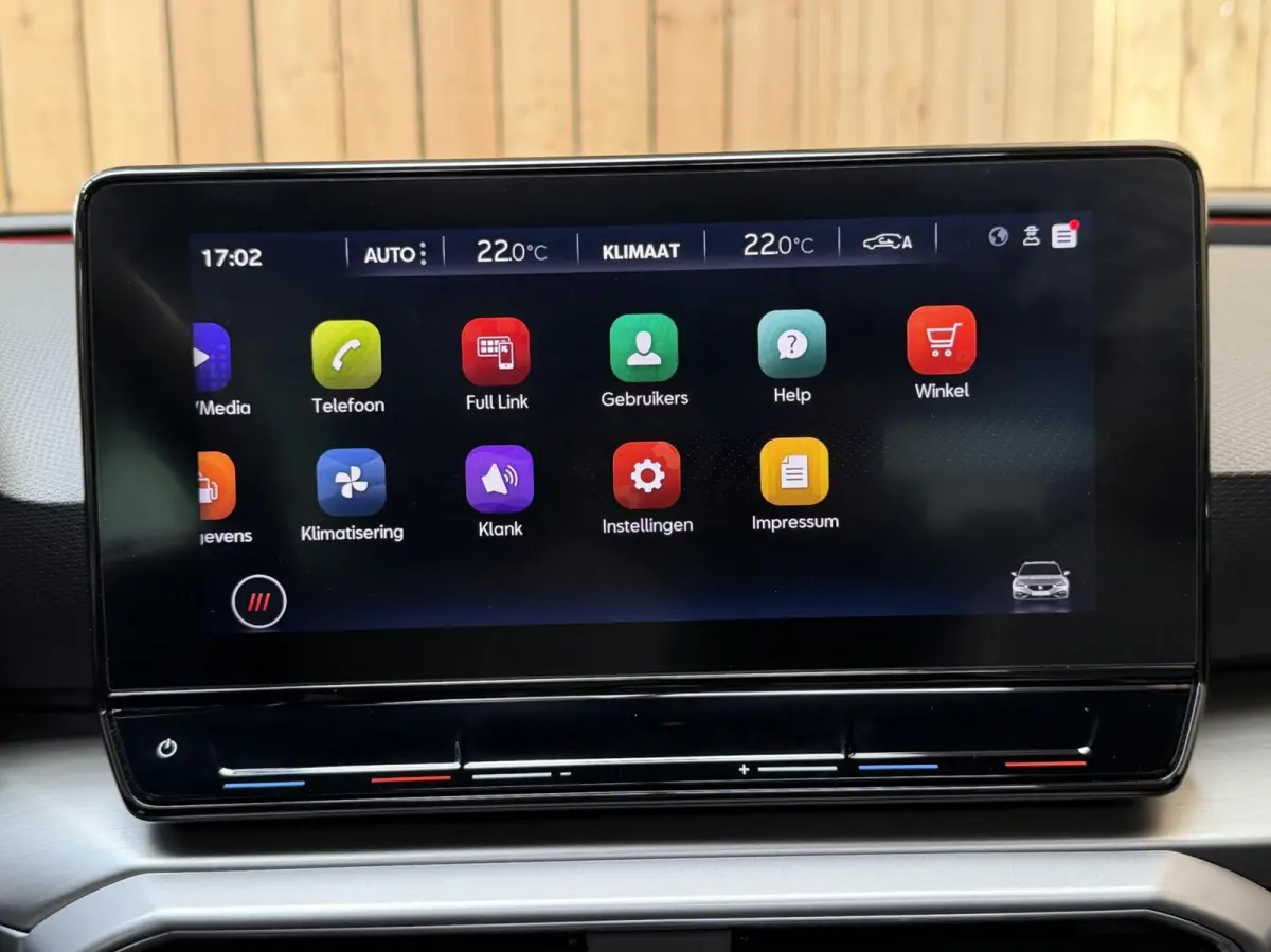 1.4 TSI eHybrid PHEV FR SoH 90,4% | Achteruitrijcamera | Apple CarPlay/Android Auto | Climate & cruise control | LED koplampen | Navigatiesysteem | Panoramadak | Parkeersensoren voor en acht