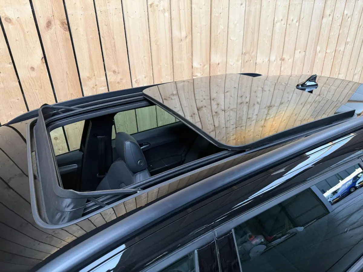 1.4 TSI eHybrid PHEV FR SoH 90,4% | Achteruitrijcamera | Apple CarPlay/Android Auto | Climate & cruise control | LED koplampen | Navigatiesysteem | Panoramadak | Parkeersensoren voor en acht