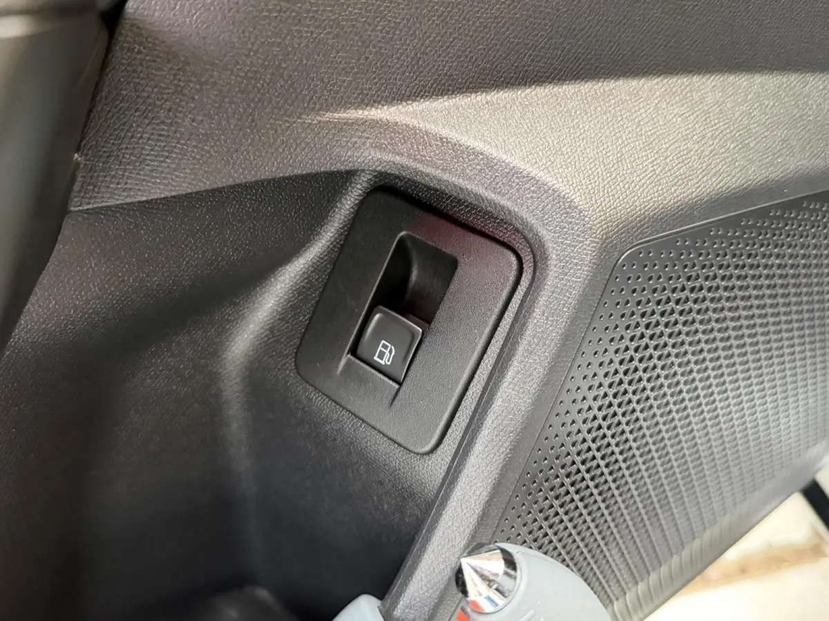 1.4 TSI eHybrid PHEV FR SoH 90,4% | Achteruitrijcamera | Apple CarPlay/Android Auto | Climate & cruise control | LED koplampen | Navigatiesysteem | Panoramadak | Parkeersensoren voor en acht