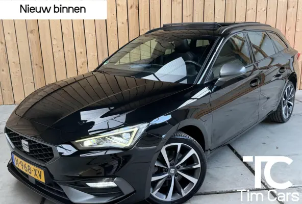 1.4 TSI eHybrid PHEV FR SoH 90,4% | Achteruitrijcamera | Apple CarPlay/Android Auto | Climate & cruise control | LED koplampen | Navigatiesysteem | Panoramadak | Parkeersensoren voor en acht