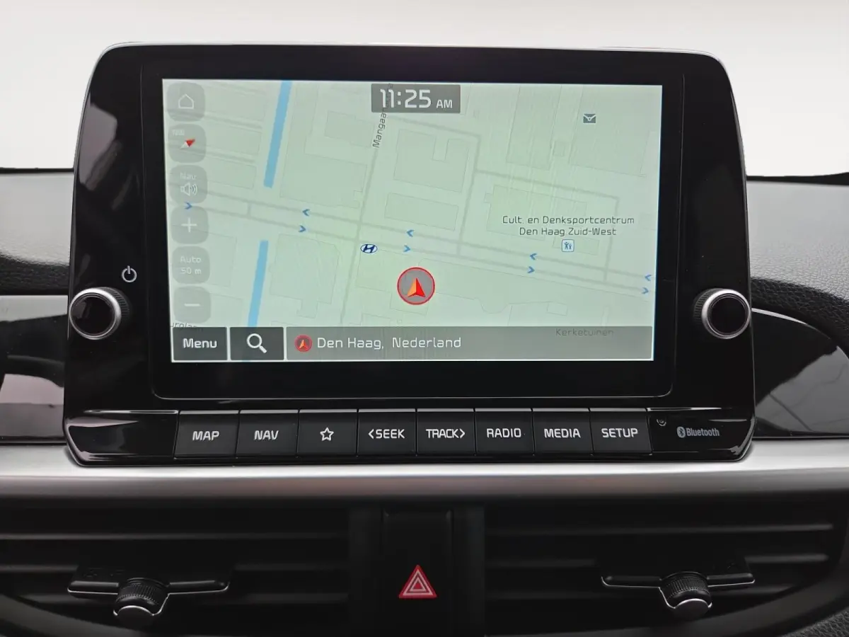 1.0 DPi DynamicPlusLine Automaat | Dealer onderhouden | 1e Eigenaar | Lage KM Stand | Cruise Control | Camera | Carplay & Android | Navi | LM Velgen 15" | Fabrieksgarantie | NAP
