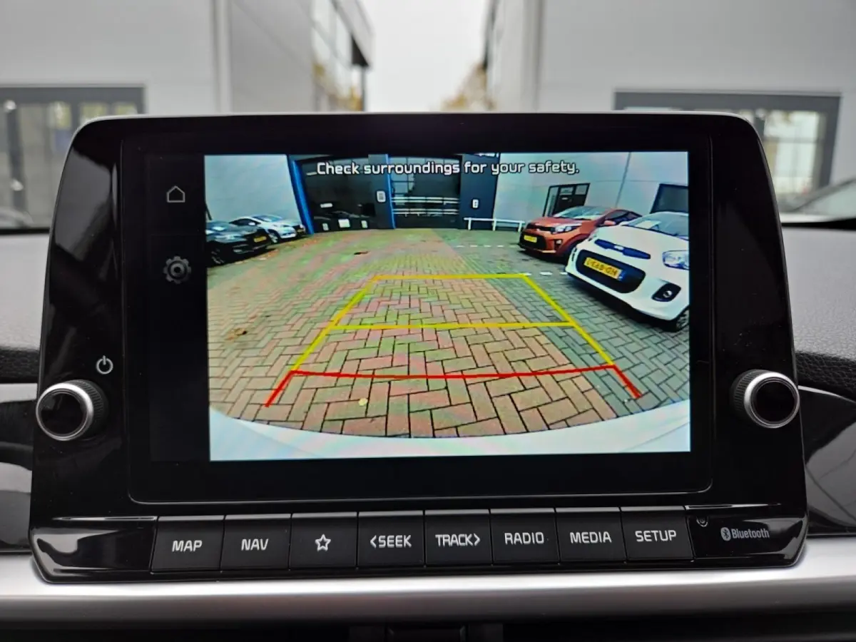 1.0 DPi DynamicPlusLine Automaat | Dealer onderhouden | 1e Eigenaar | Lage KM Stand | Cruise Control | Camera | Carplay & Android | Navi | LM Velgen 15" | Fabrieksgarantie | NAP