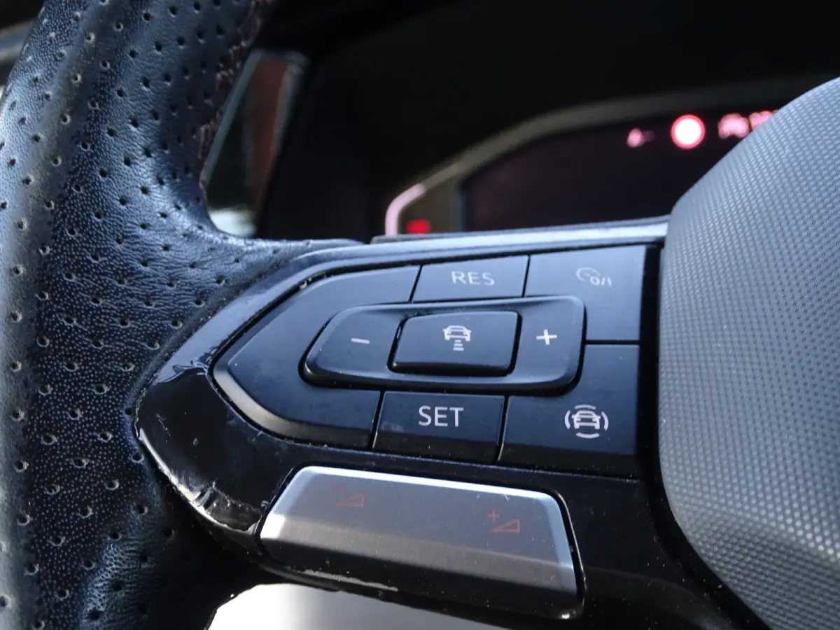 2.0 TDI L2H1 204PK ABT / ALCANTARE HEMEL / LEDEREN BEKLEDING / SPORTUITLAAT / APPLE CARPLAY