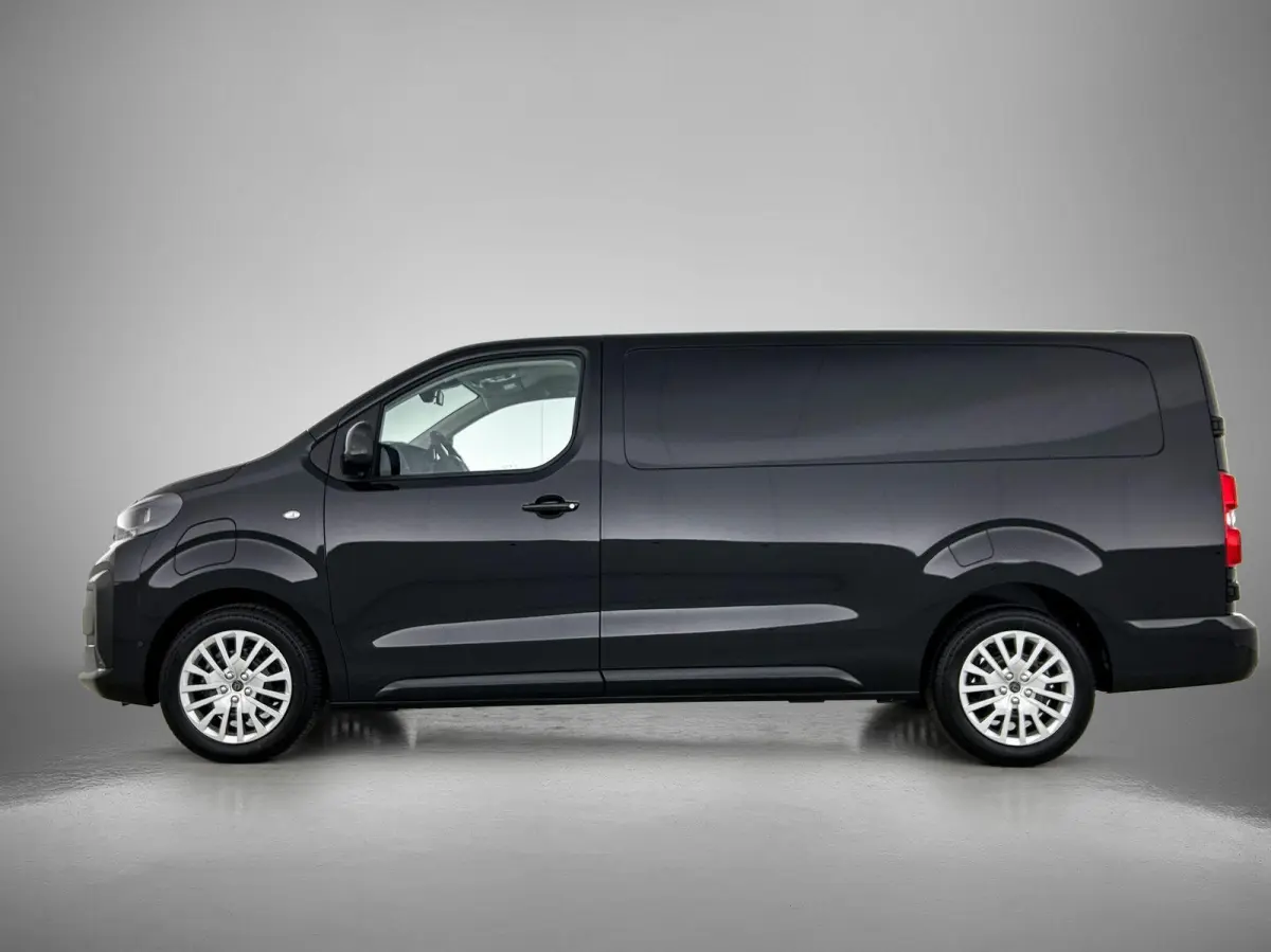 136pk EV L3 DC 75 kWh Automaat | Tot 8 Jaar Garantie | Navigatie | Trekhaak | Climate Control | Cruise Control | Achteruitrijcamera | Parkeersensoren Achter | Houten Vloer | Apple Carplay/An