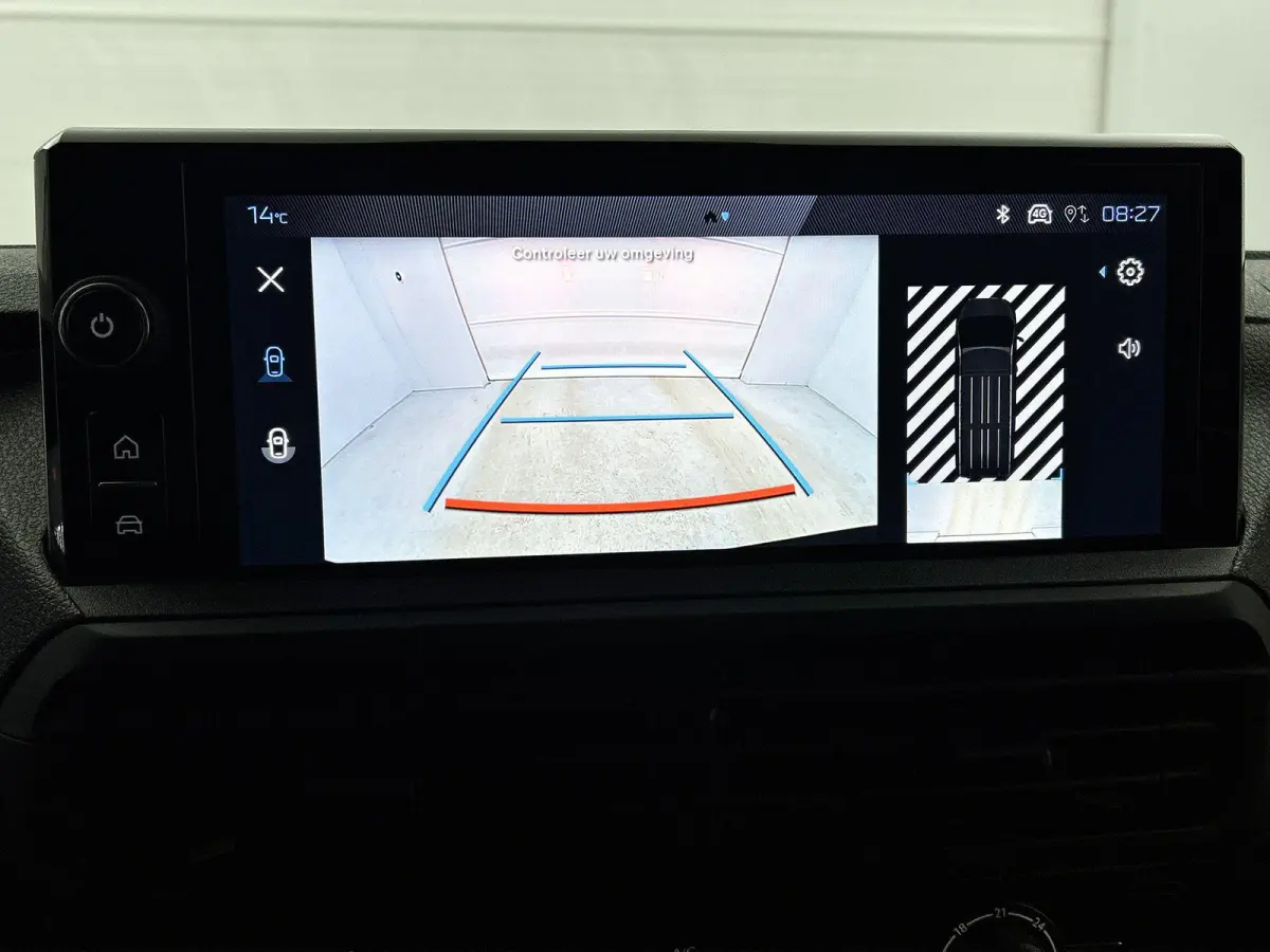 136pk EV L3 DC 75 kWh Automaat | Tot 8 Jaar Garantie | Navigatie | Trekhaak | Climate Control | Cruise Control | Achteruitrijcamera | Parkeersensoren Achter | Houten Vloer | Apple Carplay/An