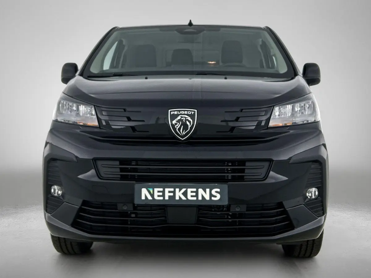 136pk EV L3 DC 75 kWh Automaat | Tot 8 Jaar Garantie | Navigatie | Trekhaak | Climate Control | Cruise Control | Achteruitrijcamera | Parkeersensoren Achter | Houten Vloer | Apple Carplay/An