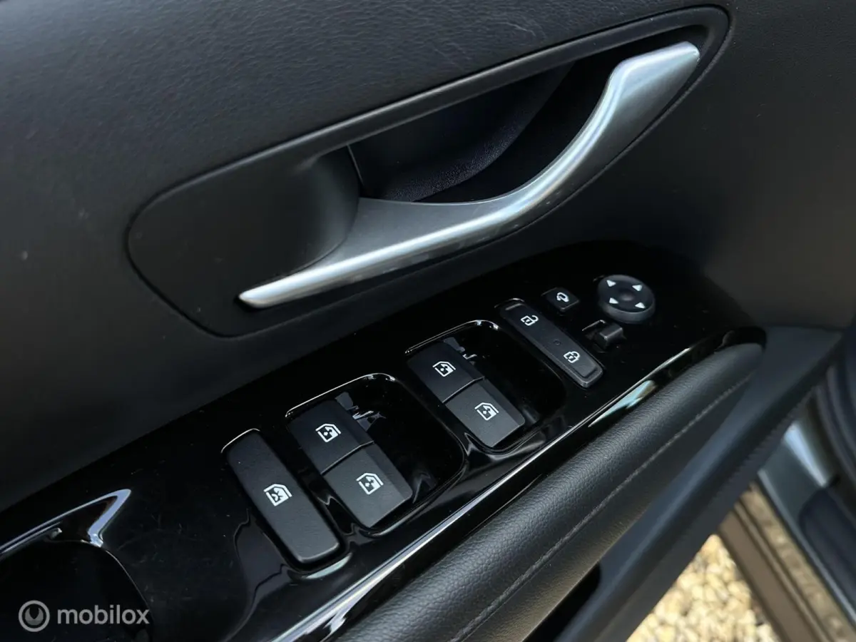 1.6 T-GDI PHEV Hybride Comfort 4WD | Stoelverw. | Stuurverw. | Camera | Apple CarPlay | Afneembare trekhaak