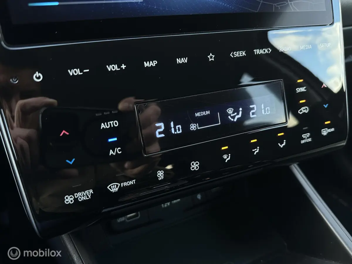 1.6 T-GDI PHEV Hybride Comfort 4WD | Stoelverw. | Stuurverw. | Camera | Apple CarPlay | Afneembare trekhaak