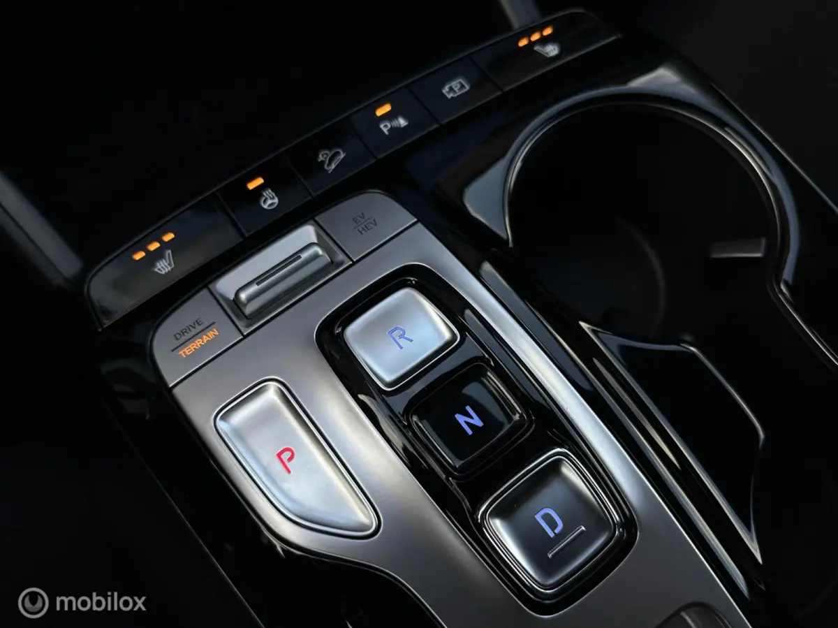 1.6 T-GDI PHEV Hybride Comfort 4WD | Stoelverw. | Stuurverw. | Camera | Apple CarPlay | Afneembare trekhaak