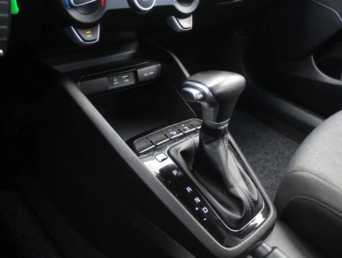 1.0 T-GDi DynamicLine AIRCO | CARPLAY | AUTOMAAT | CRUISE | TRHAAK | LED | LMV17 | CAMERA | DAB
