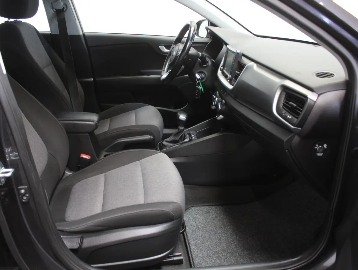 1.0 T-GDi DynamicLine AIRCO | CARPLAY | AUTOMAAT | CRUISE | TRHAAK | LED | LMV17 | CAMERA | DAB
