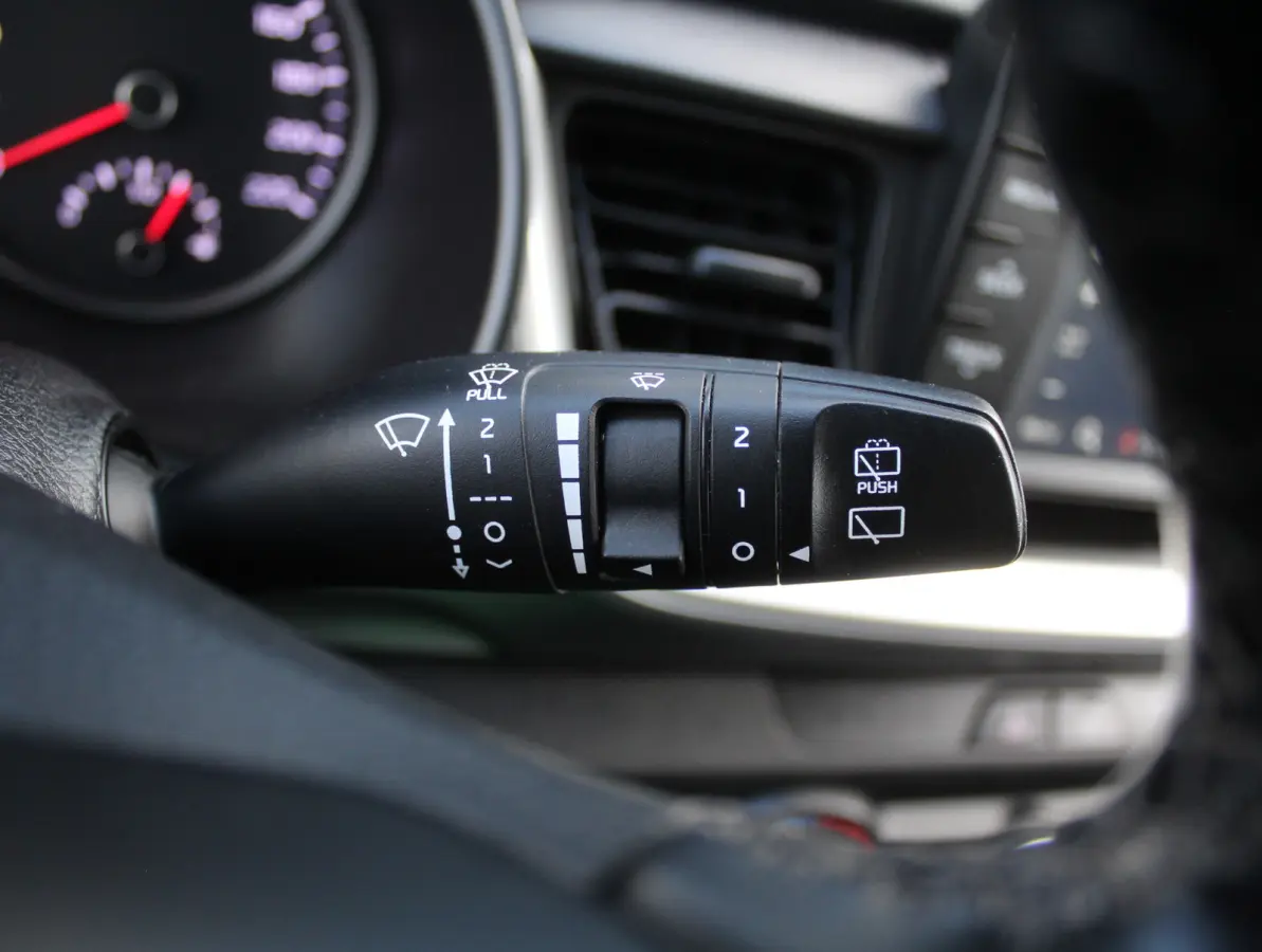1.0 T-GDi DynamicLine AIRCO | CARPLAY | AUTOMAAT | CRUISE | TRHAAK | LED | LMV17 | CAMERA | DAB