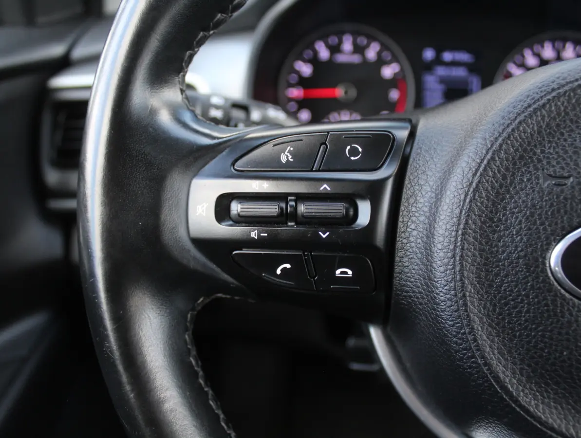 1.0 T-GDi DynamicLine AIRCO | CARPLAY | AUTOMAAT | CRUISE | TRHAAK | LED | LMV17 | CAMERA | DAB