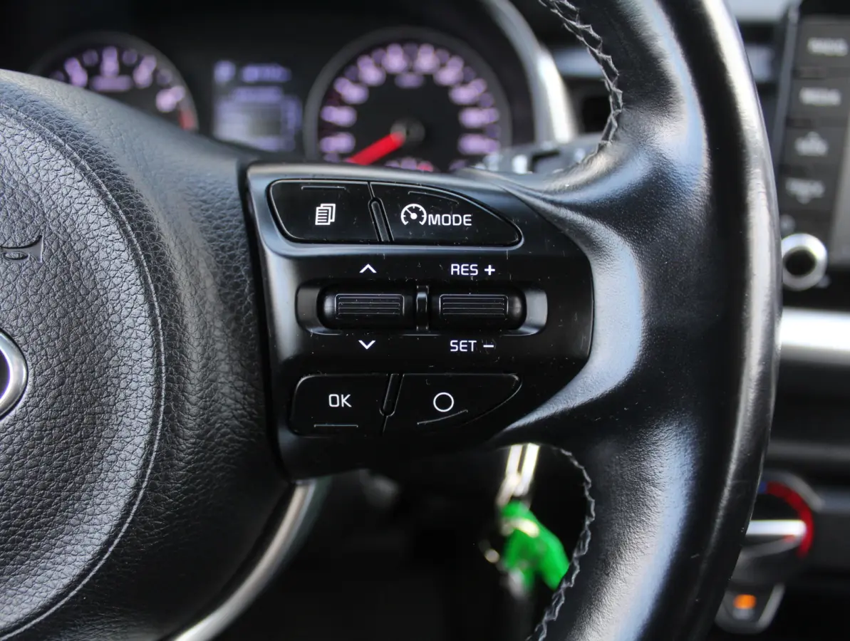 1.0 T-GDi DynamicLine AIRCO | CARPLAY | AUTOMAAT | CRUISE | TRHAAK | LED | LMV17 | CAMERA | DAB