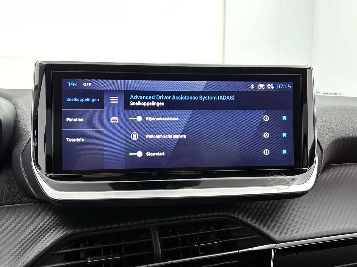 1.2 Hybrid 110pk Allure Automaat | Tot 8 Jaar Garantie | Navigatie | 360 Camera | Adaptieve Cruise Control | 16"LMV | Dodehoekdetectie | Draadloze telefoonlader | Apple Carplay/Android Auto 