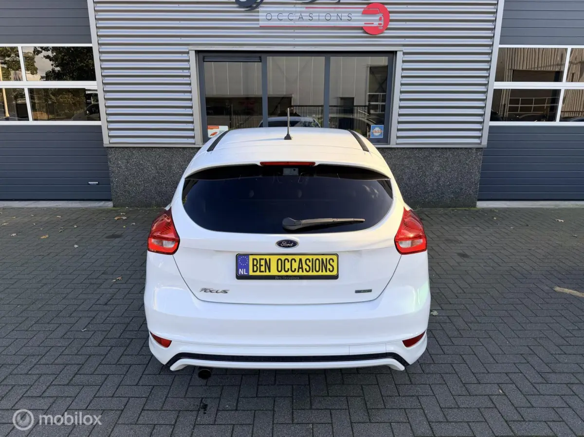1.0 ST-Line 1e Eigenaar NIEUWSTAAT!!!