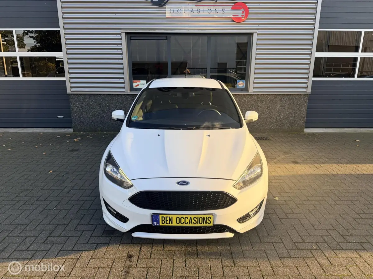 1.0 ST-Line 1e Eigenaar NIEUWSTAAT!!!