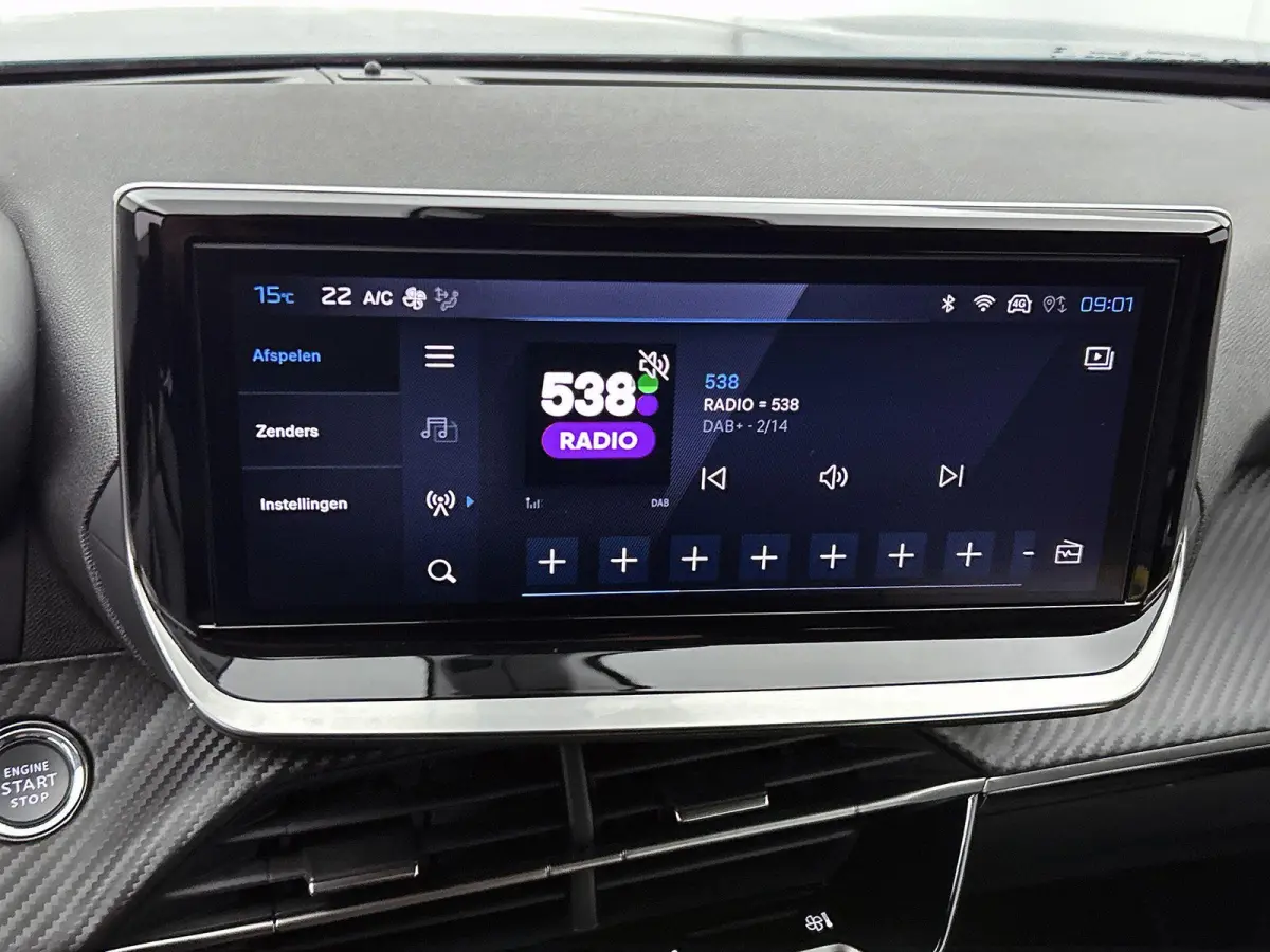 1.2 100pk Allure | Navigatie | Climate Control | Cruise Control | 17"LMV | Parkeersensoren | LED | Keyless | Apple Carplay/Android Auto |
