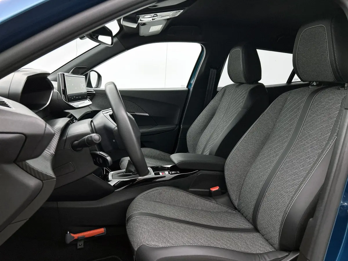 1.2 100pk Allure | Navigatie | Climate Control | Cruise Control | 17"LMV | Parkeersensoren | LED | Keyless | Apple Carplay/Android Auto |