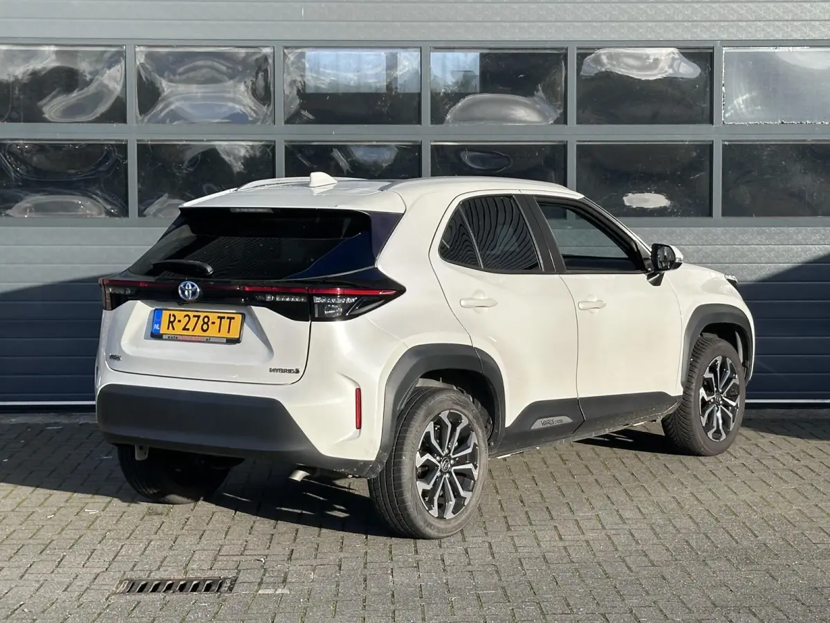 1.5 HYBRID EXECUTIVE I AUTOMAAT I PANORAMADAK I PARELMOER I DEALER ONDERHOUDEN I APPLE CARPLAY