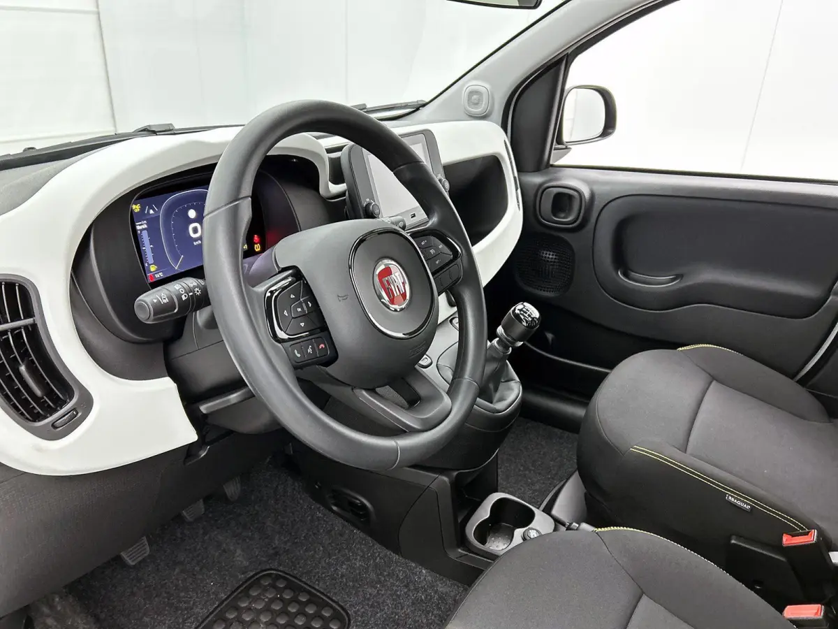 1.0 Cross | Tot 8 Jaar Garantie | VOORRAAD VOORDEEL | Apple Carplay/Android Auto | Airco | Cruise Control | 15"LMV |