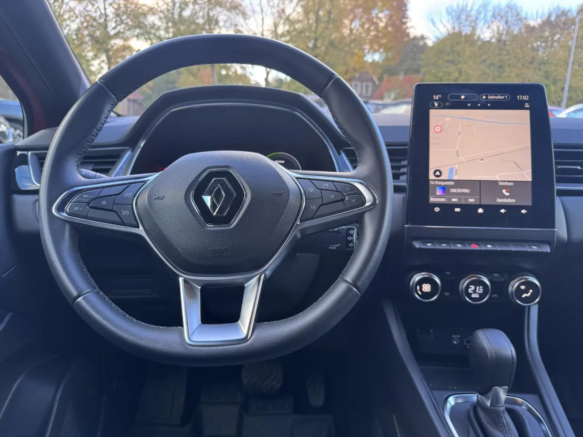 1.6 E-Tech Hybrid 145 Rive Gauche