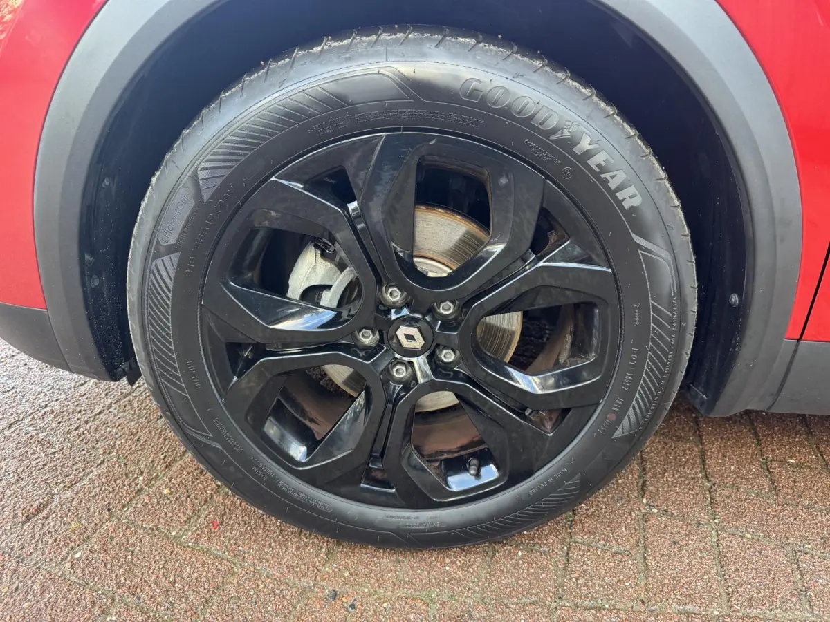 1.6 E-Tech Hybrid 145 Rive Gauche