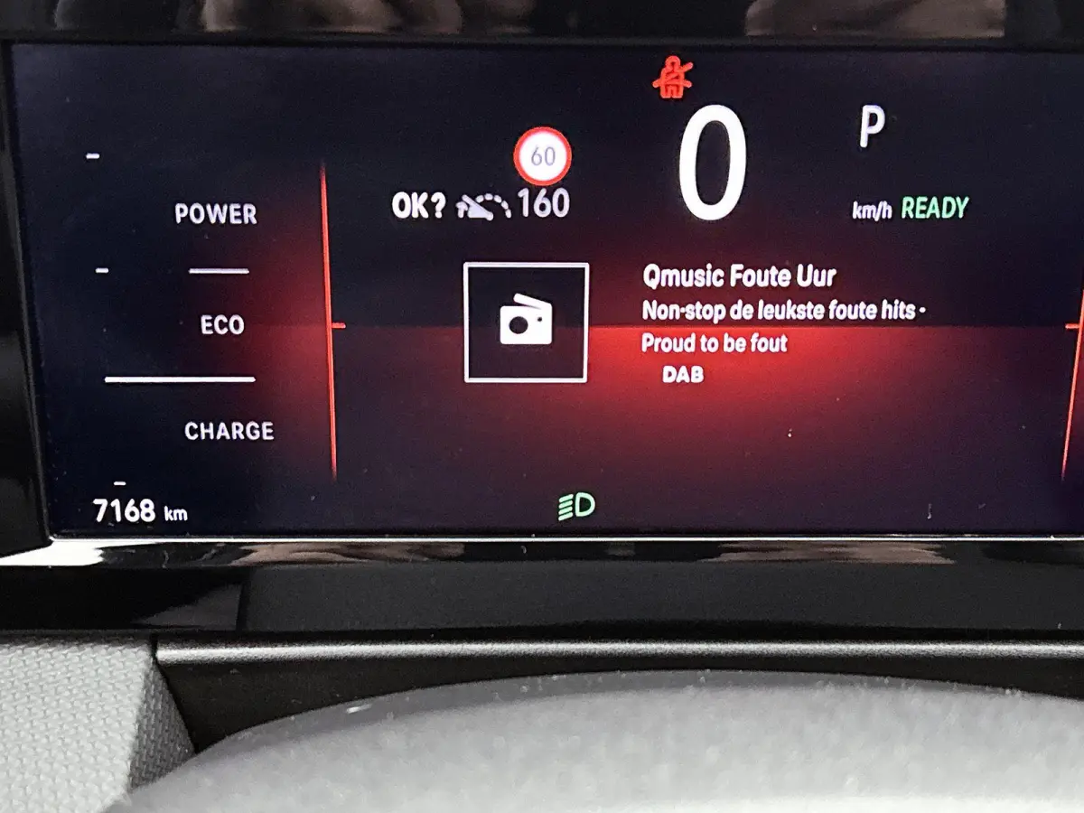 156pk 54 kWh Edition Automaat | Tot 8 Jaar Garantie | Apple Carplay/Android Auto | 18"LMV | Parkeersensoren | Adaptieve Cruise Control |