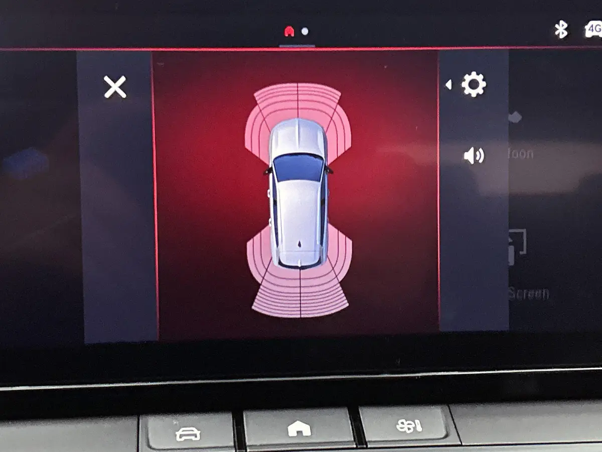 156pk 54 kWh Edition Automaat | Tot 8 Jaar Garantie | Apple Carplay/Android Auto | 18"LMV | Parkeersensoren | Adaptieve Cruise Control |
