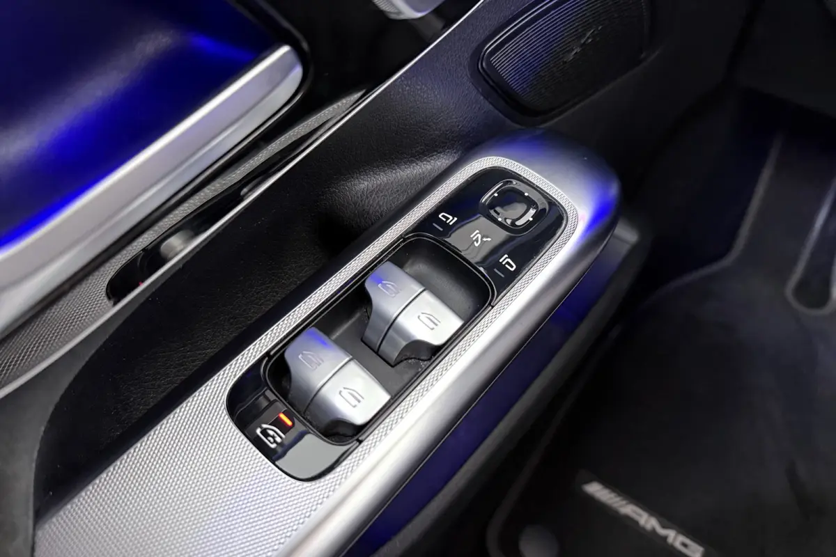300 AMG Night-Pack 89 kWh Trekhaak 21'LMV Head-Up Display