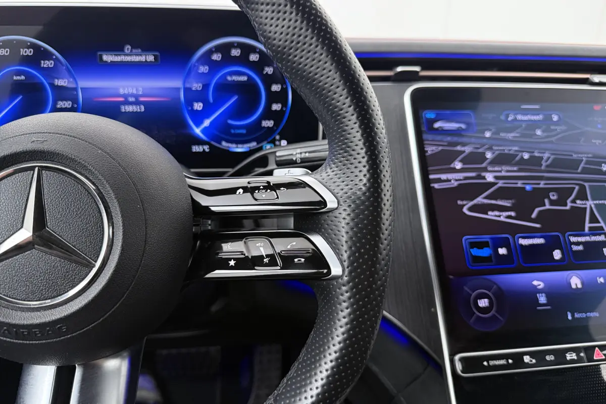 300 AMG Night-Pack 89 kWh Trekhaak 21'LMV Head-Up Display