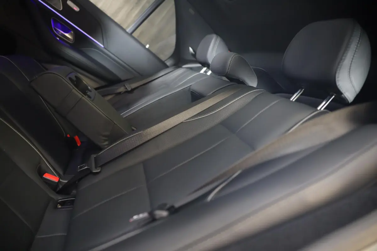 400 e 4MATIC AMG 63 Look / Massage / Softclose / Head Up / Leder / 360 Camera / Memory / 23 Inch / Led