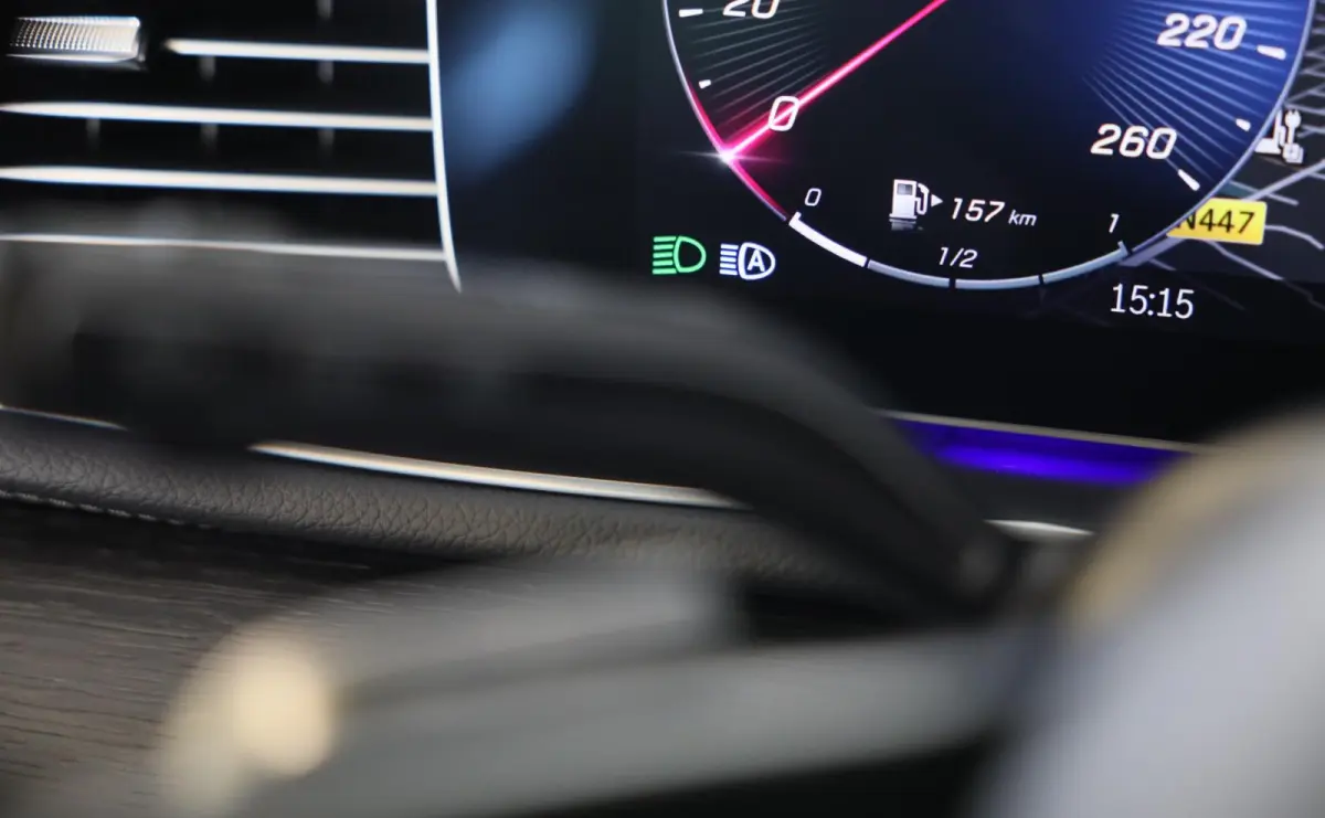 400 e 4MATIC AMG 63 Look / Massage / Softclose / Head Up / Leder / 360 Camera / Memory / 23 Inch / Led