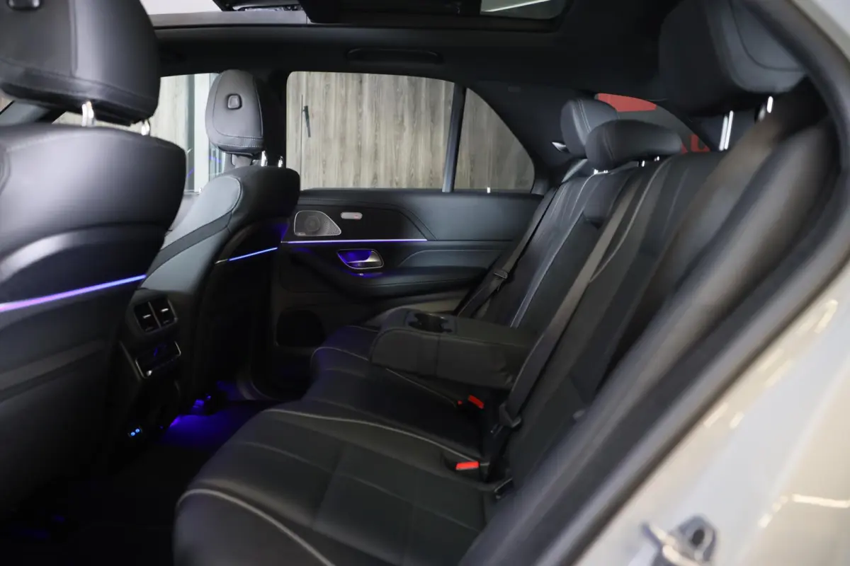 400 e 4MATIC AMG 63 Look / Massage / Softclose / Head Up / Leder / 360 Camera / Memory / 23 Inch / Led