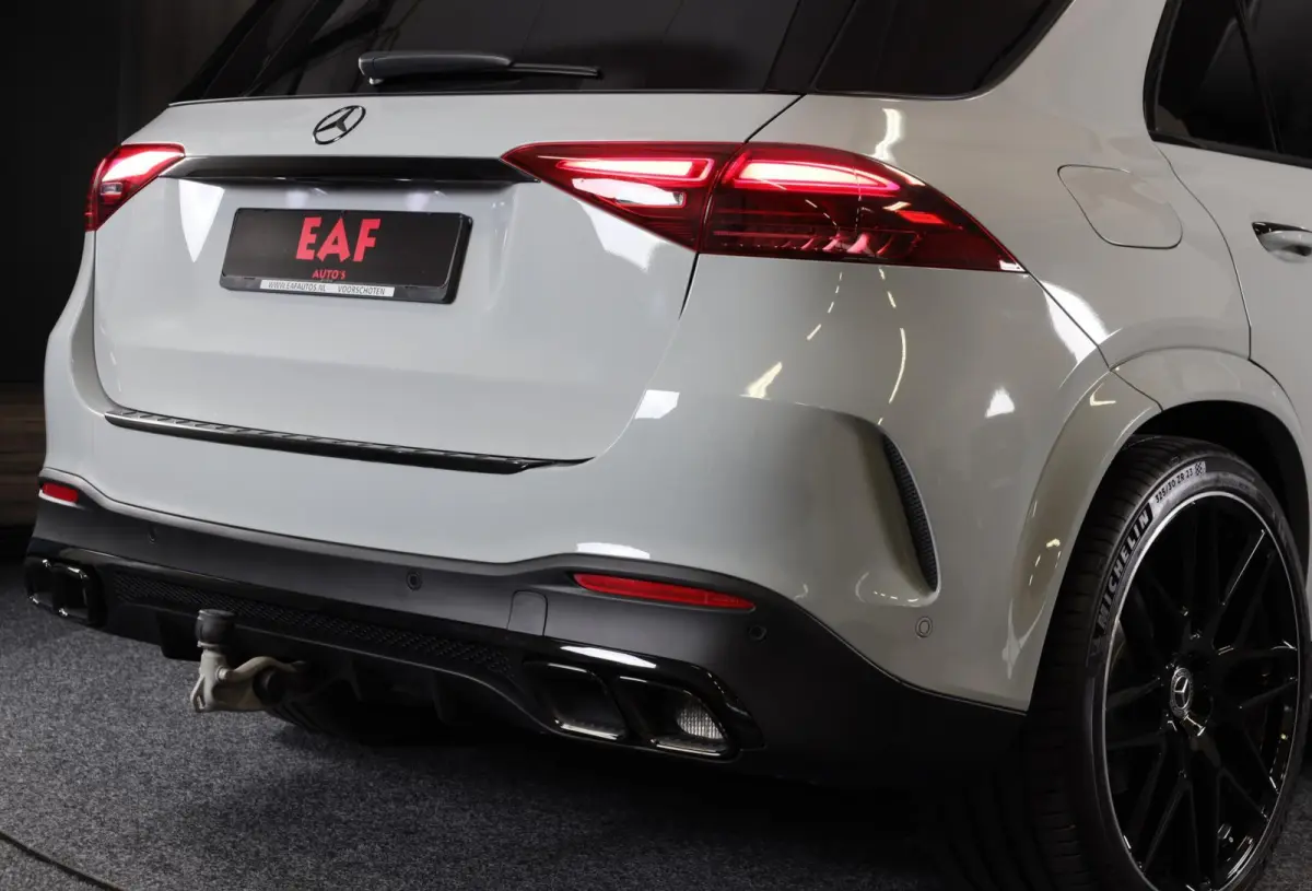 400 e 4MATIC AMG 63 Look / Massage / Softclose / Head Up / Leder / 360 Camera / Memory / 23 Inch / Led