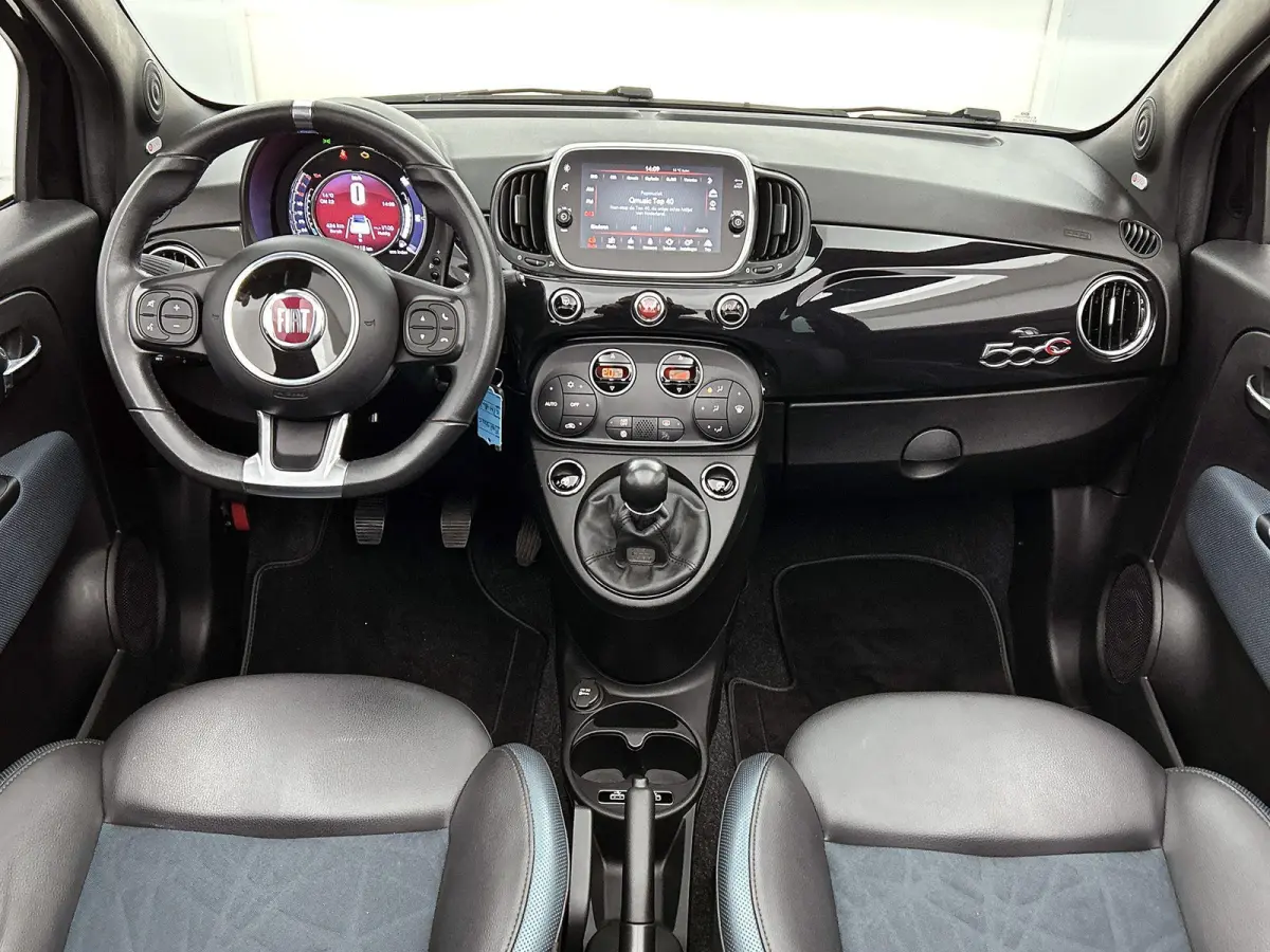 1.0 70pk Launch Edition | Soft-Top | Navigatie | Climate Control | Cruise Control | 16"LMV | Parkeersensoren |