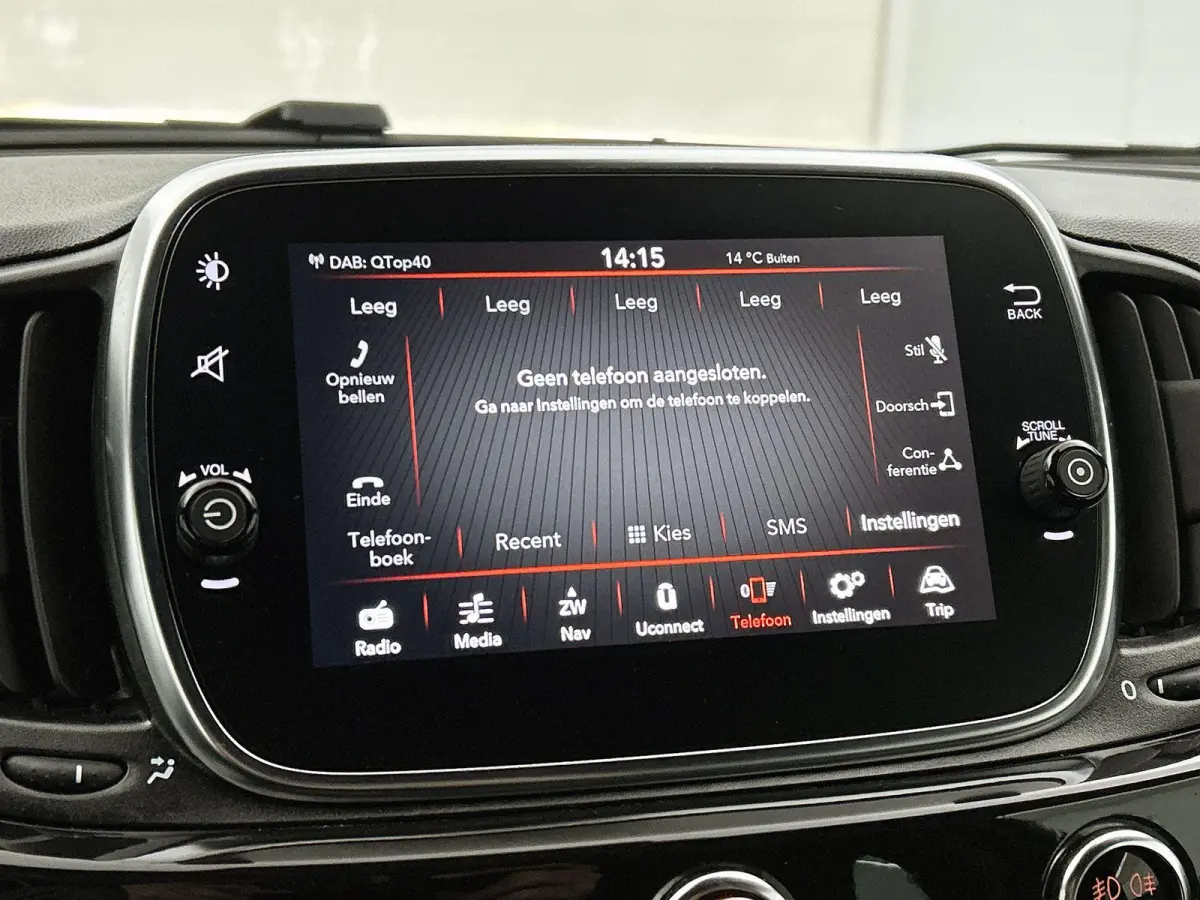 1.0 70pk Launch Edition | Soft-Top | Navigatie | Climate Control | Cruise Control | 16"LMV | Parkeersensoren |