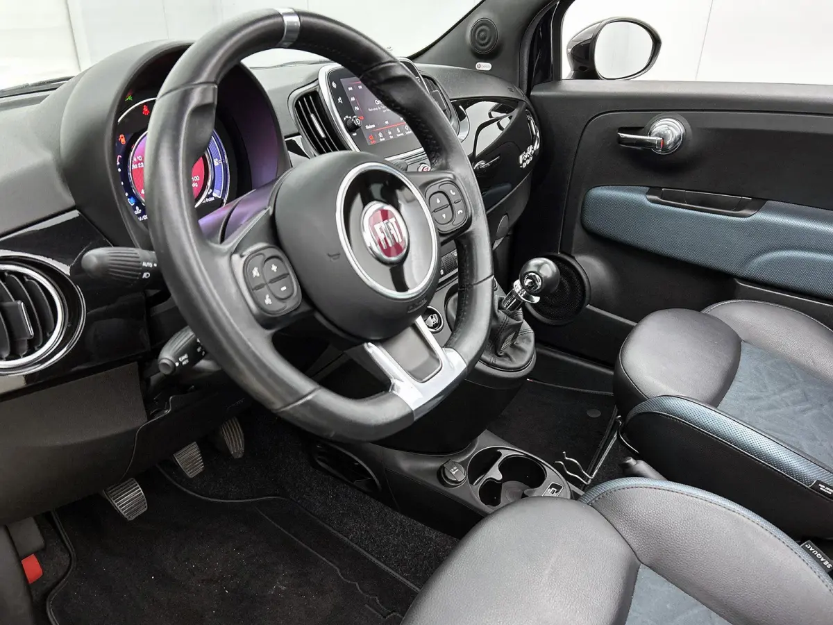 1.0 70pk Launch Edition | Soft-Top | Navigatie | Climate Control | Cruise Control | 16"LMV | Parkeersensoren |