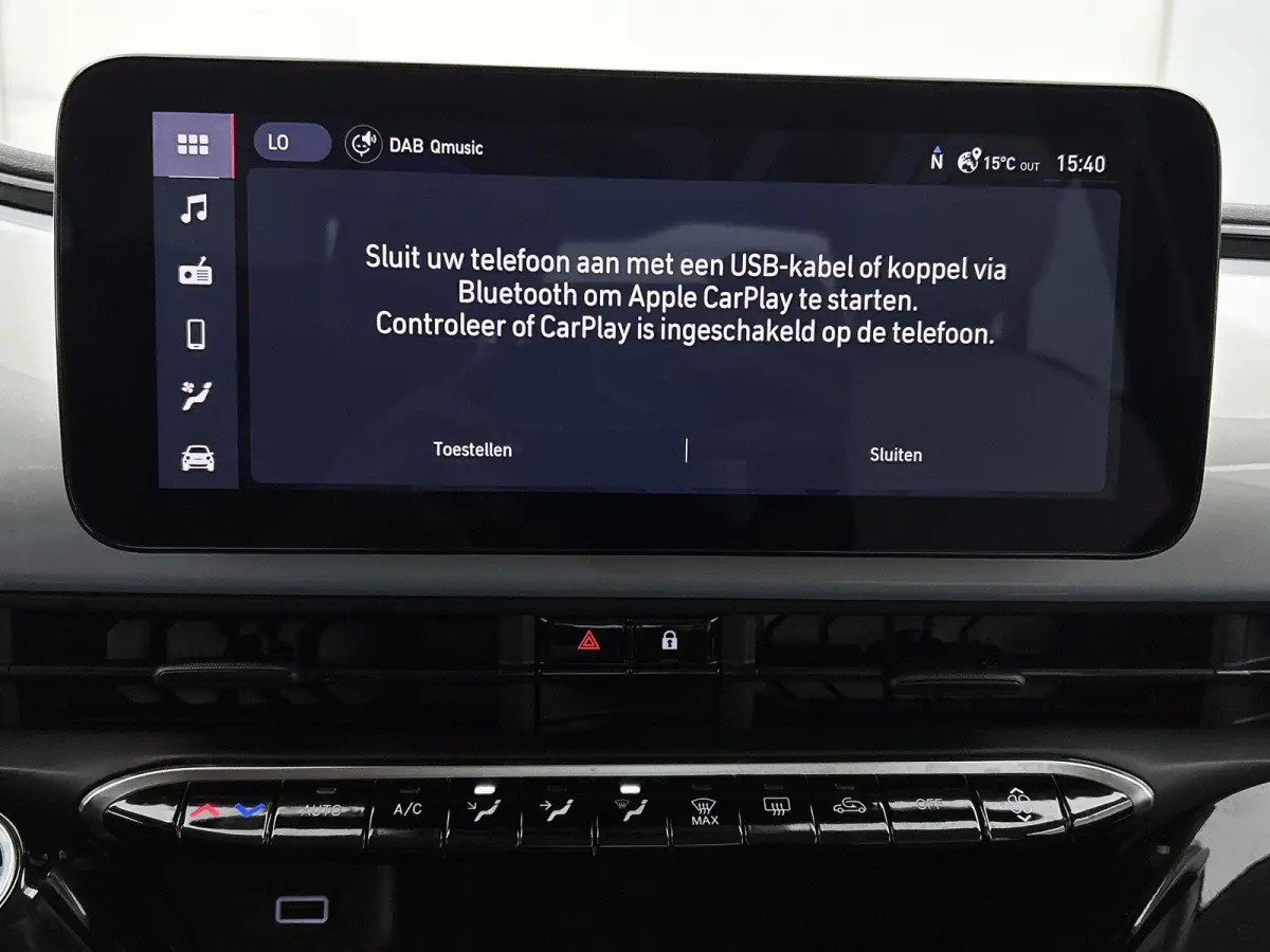 113pk Icon 42 kWh Automaat | Tot 8 Jaar Garantie | Apple Carplay/Android Auto | Airco | 17"LMV | Full-LED |