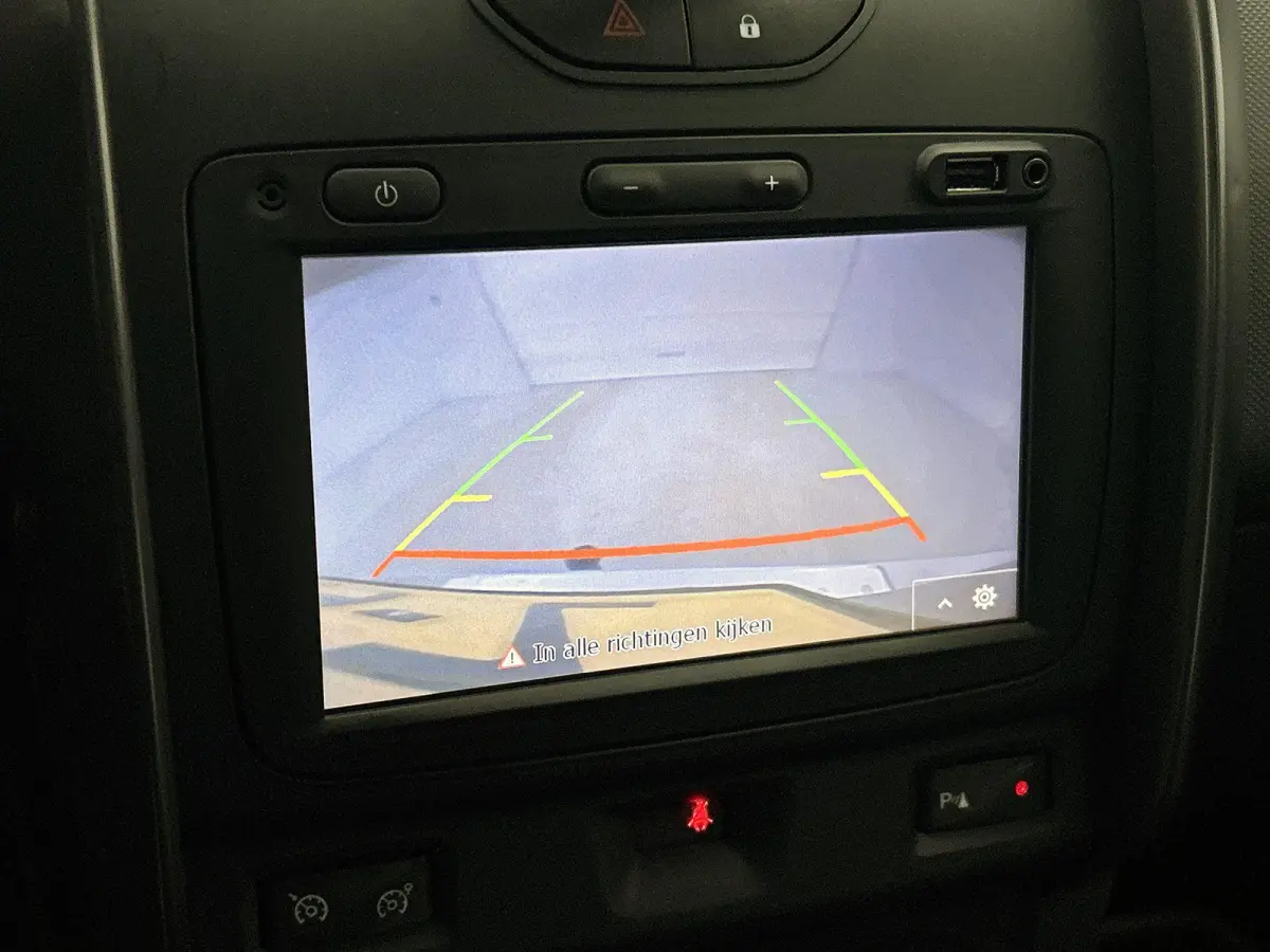 1.2 TCe 4x2 Prestige |  WORDT VERWACHT | TREKHAAK | AIRCO | ACHTERUITRIJCAMERA | NAVIGATIE | CRUISE CONTROL |