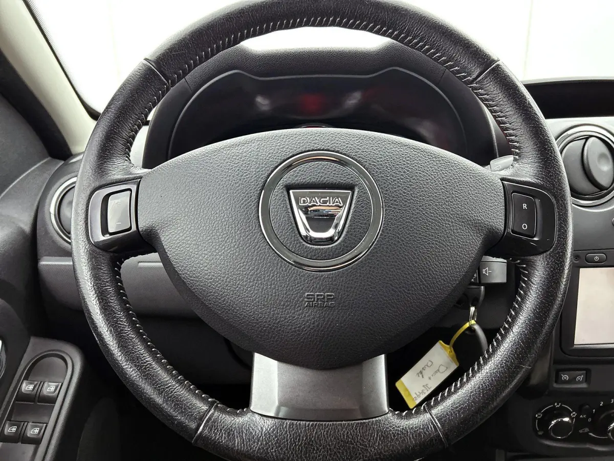 1.2 TCe 4x2 Prestige |  WORDT VERWACHT | TREKHAAK | AIRCO | ACHTERUITRIJCAMERA | NAVIGATIE | CRUISE CONTROL |