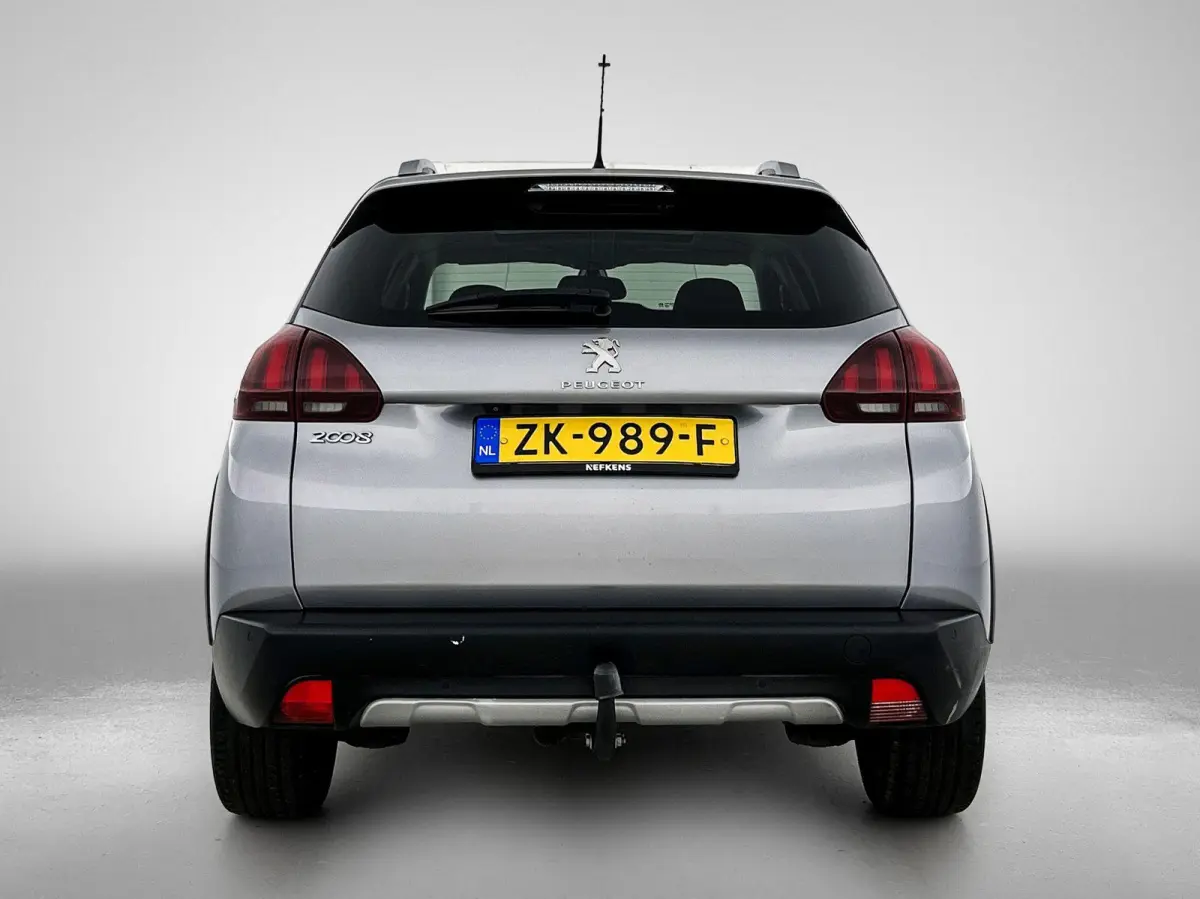 1.2 130pk Blue Lease Allure | Trekhaak | Glazendak | Navigatie | Climate Control | Cruise Control | Camera | 17"LMV |