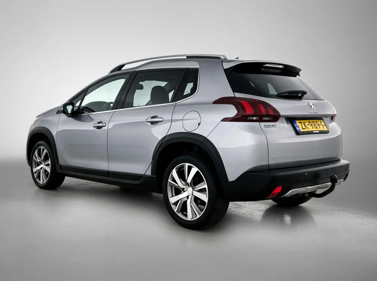 1.2 130pk Blue Lease Allure | Trekhaak | Glazendak | Navigatie | Climate Control | Cruise Control | Camera | 17"LMV |