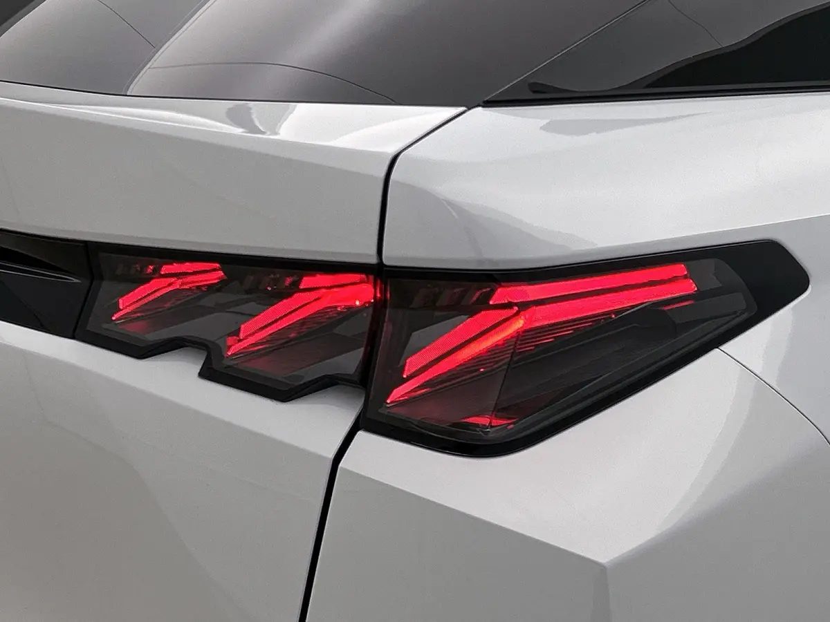 Launch Edition 325pk Dual Motor 73 kWh Automaat | Tot 8 Jaar Garantie | 490km WLTP Actieradius | Navigatie | Panoramisch schuif-kanteldak | 360° camera | Lederen AGR stoel elektrisch+geheug