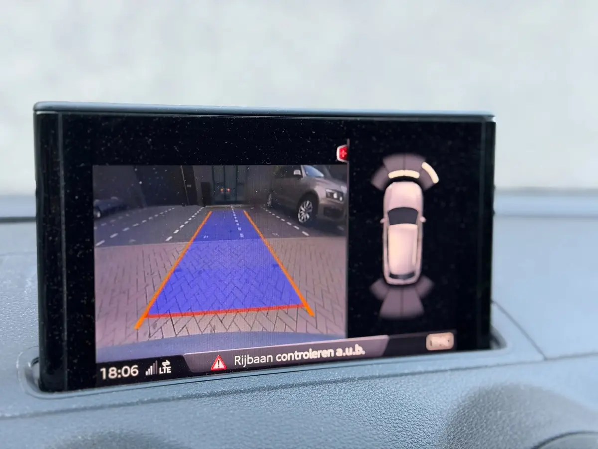 1.0 TFSI Pro Line (CAMERA, PARKEERSENSOREN, DODE HOEK DETECTIE, GOED ONDERHOUDEN, NAVIGATIE, CLIMATE, ETC.)