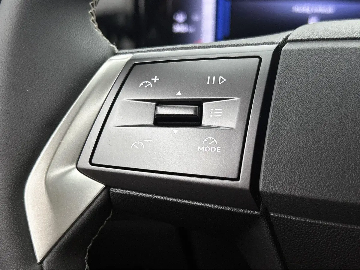 1.2 145pk Hybrid GS Automaat | Tot 8 Jaar Garantie | Stoel-/Stuurverwarming | Camera | Navigatie | Climate Control | Apple Carplay/Android Auto | Dodehoek detectie | Cruise Control | LMV 17'